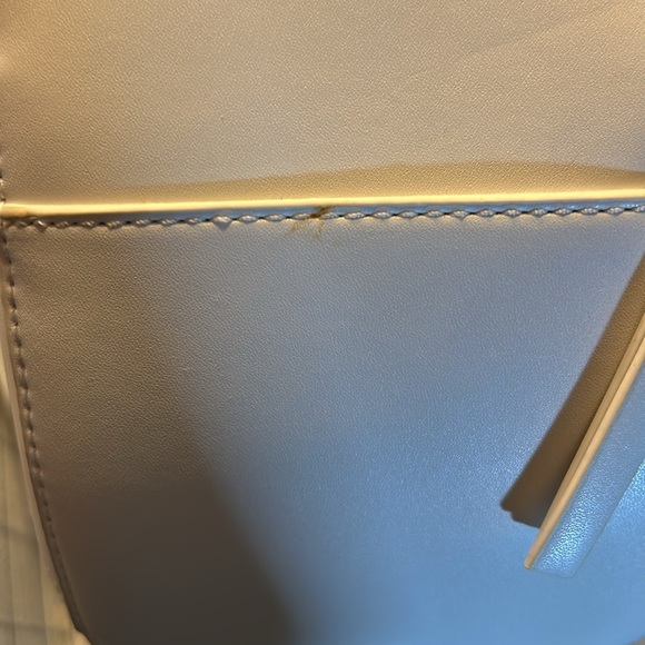 New! Shane Dawson X Jeffree Star white pig backpack - Picture 4 of 6